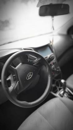 HYUNDAI HB20 1.6 PREMIUM 16V FLEX 4P AUTOMÁTICO HYUNDAI HB20 1.6 PREMIUM 16V FLEX 4P AUTOMÁTICO